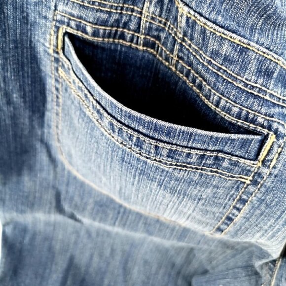 Gloria Vanderbilt Women's Blue Capris High Rise - Picture 2 of 12